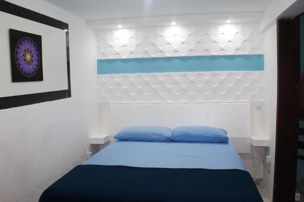 Hostel E Pousada Blue Lagoon Vila do Abraao Exterior photo