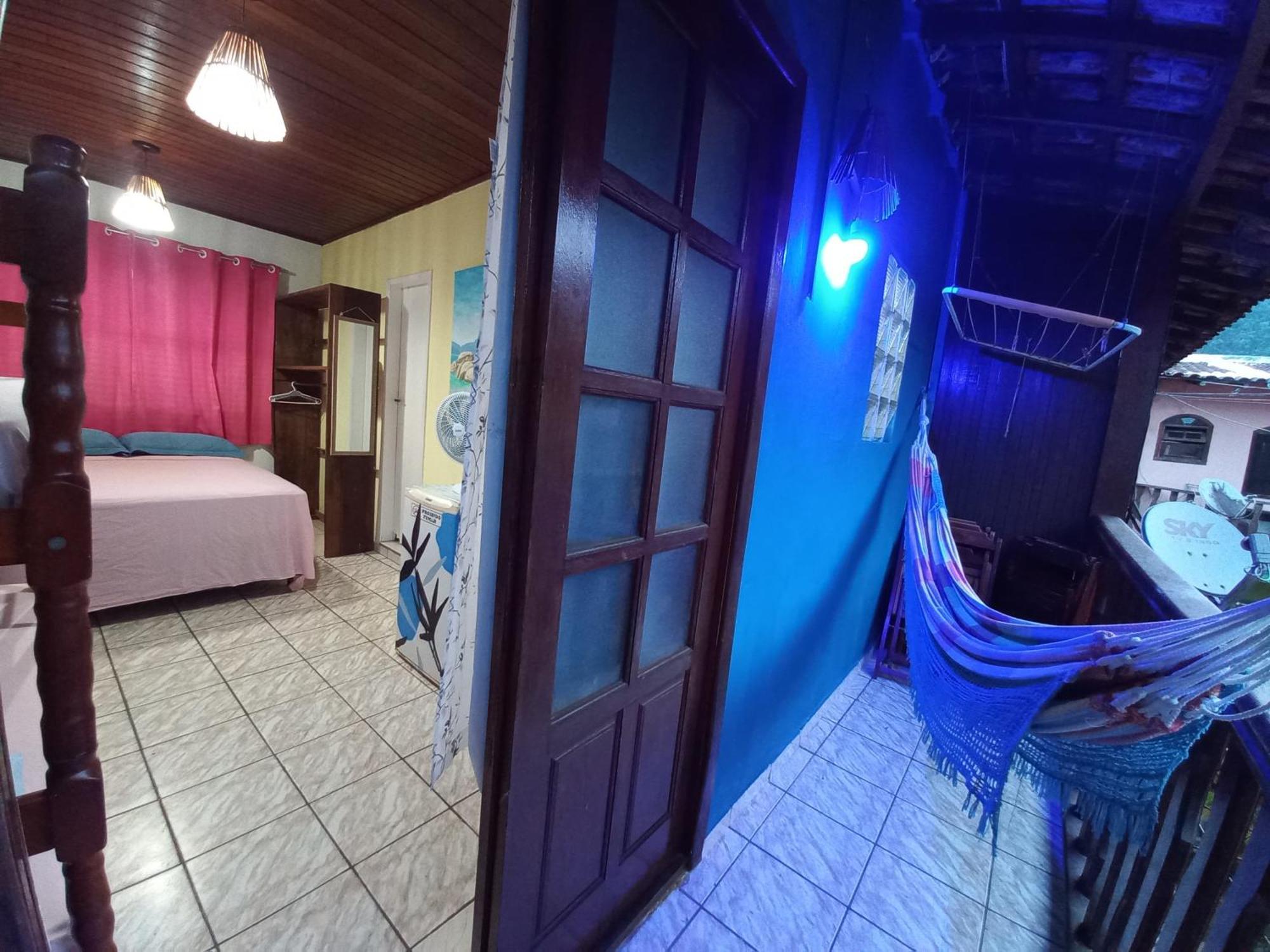 Hostel E Pousada Blue Lagoon Vila do Abraao Room photo